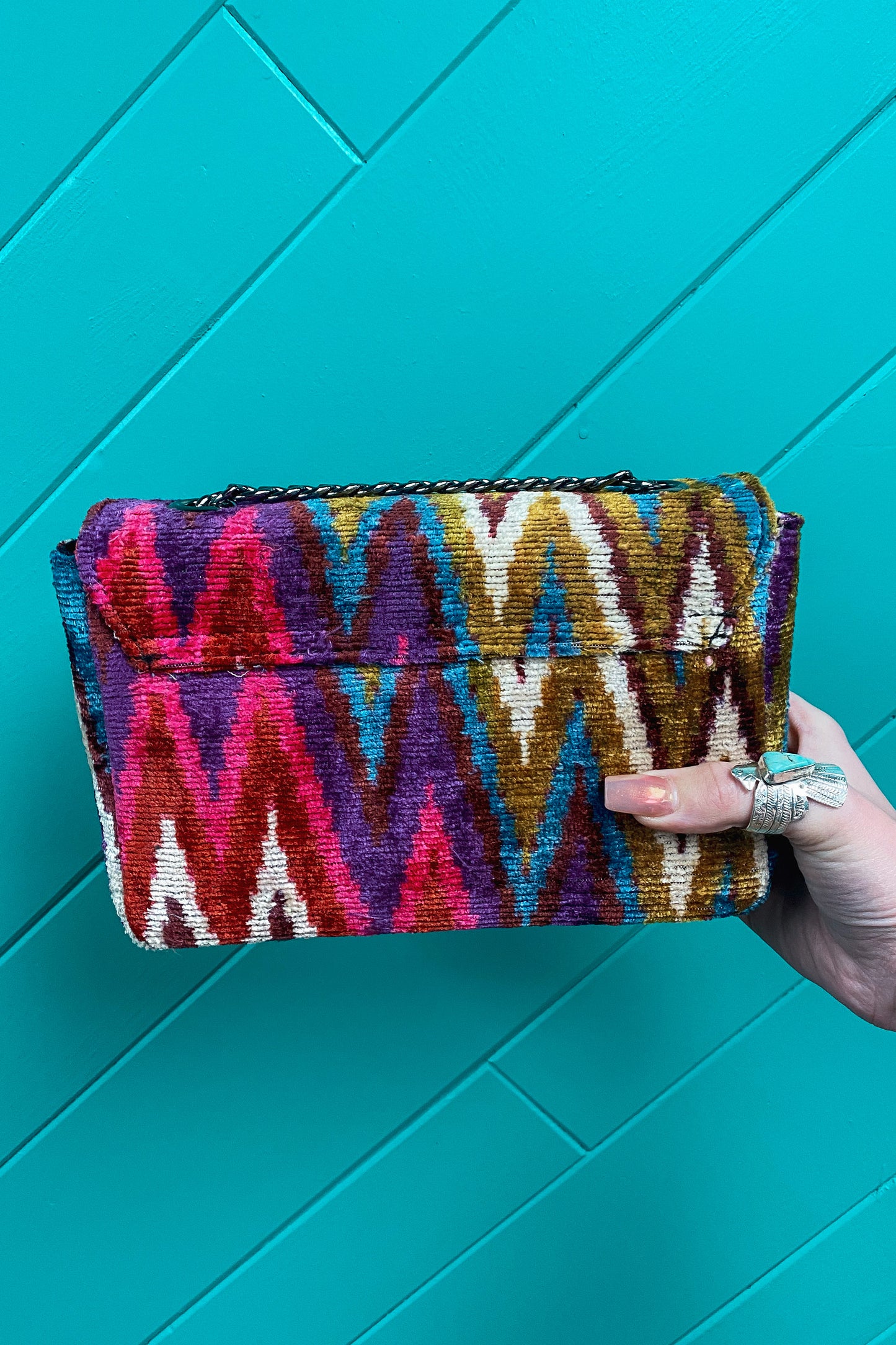 Psychedelic Chevron