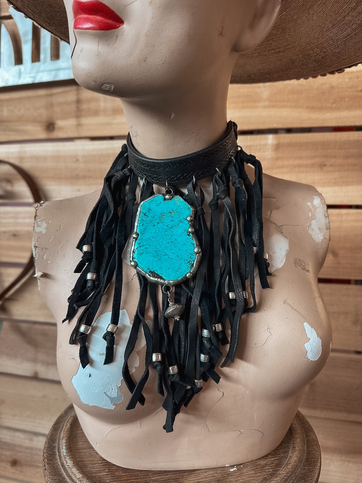 Annie Oakley Choker - Black