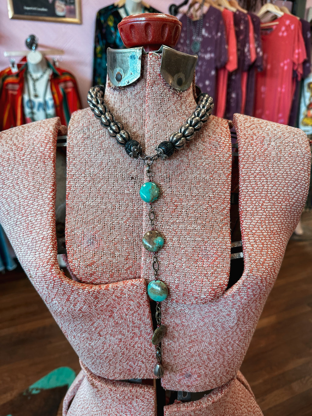 Spur Lariat Choker
